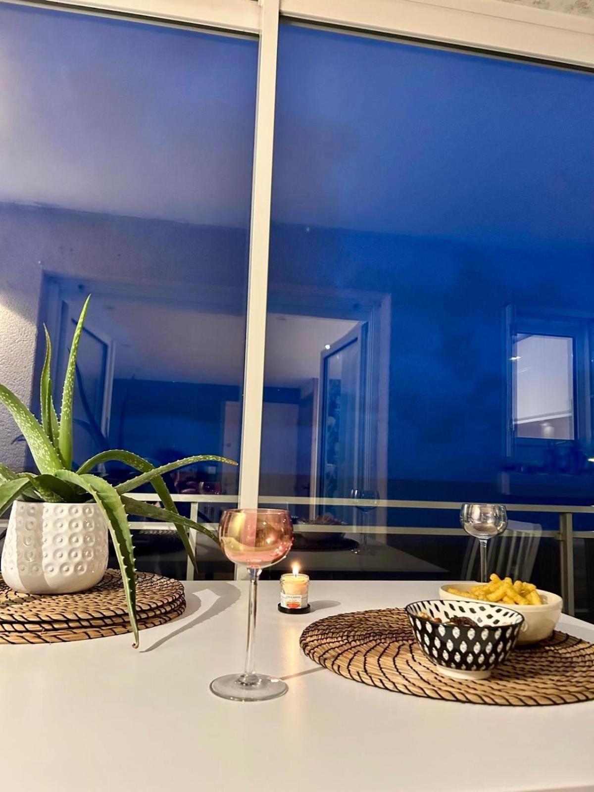 Mettons Les Voiles - Appt Vue Mer Avec Loggia Bernières-sur-Mer Exteriér fotografie