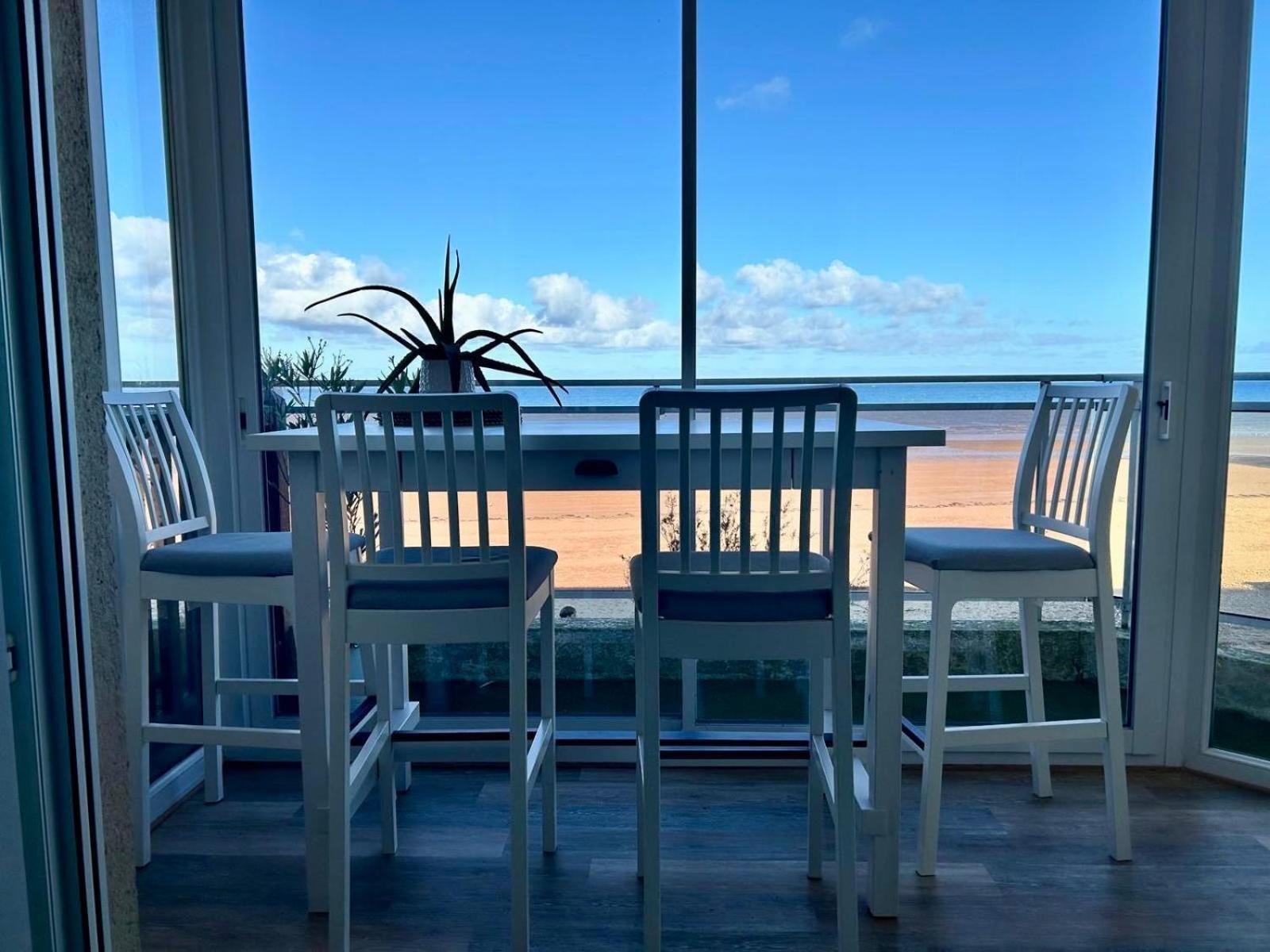 Mettons Les Voiles - Appt Vue Mer Avec Loggia Bernières-sur-Mer Exteriér fotografie